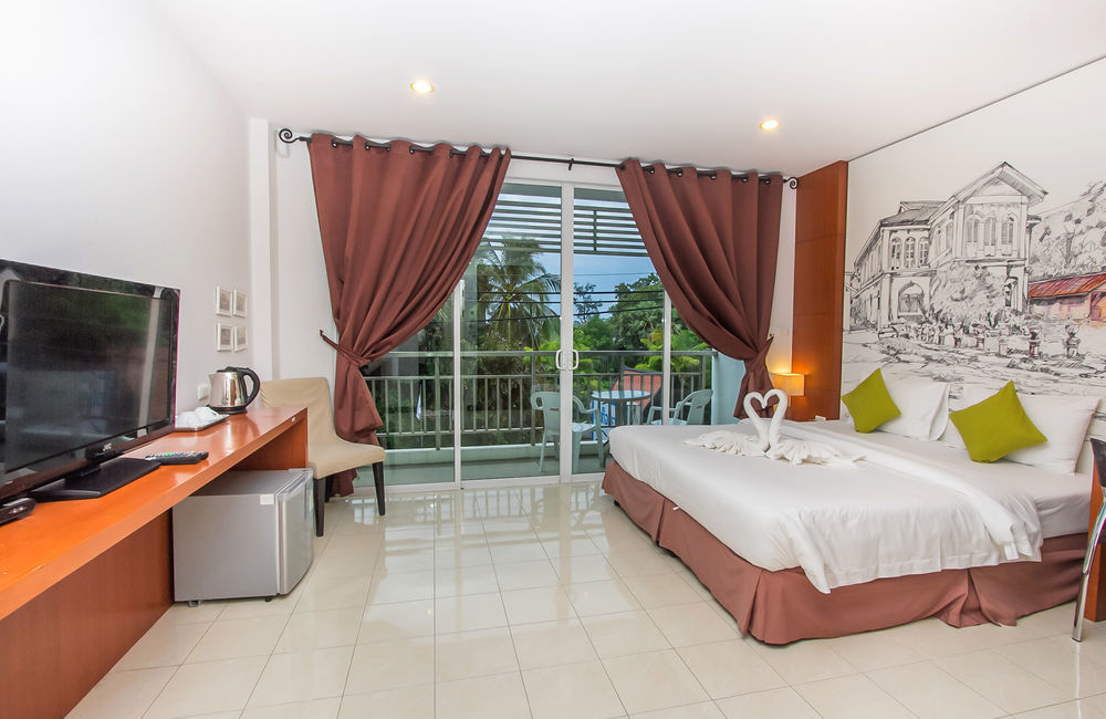 Sugar Ohana Poshtel Phuket Dış mekan fotoğraf