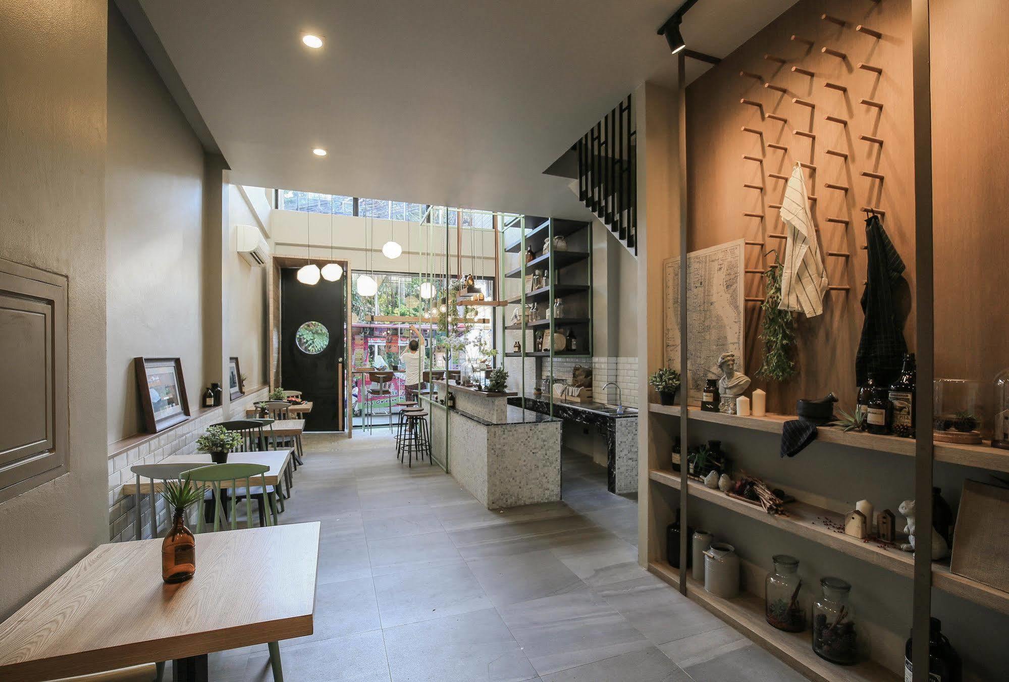 Sugar Ohana Poshtel Phuket Dış mekan fotoğraf