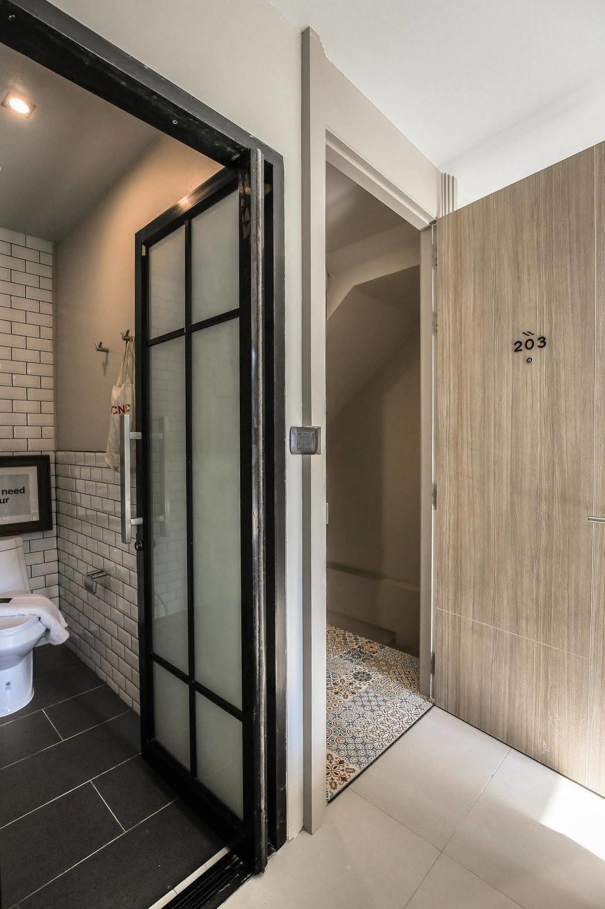 Sugar Ohana Poshtel Phuket Dış mekan fotoğraf